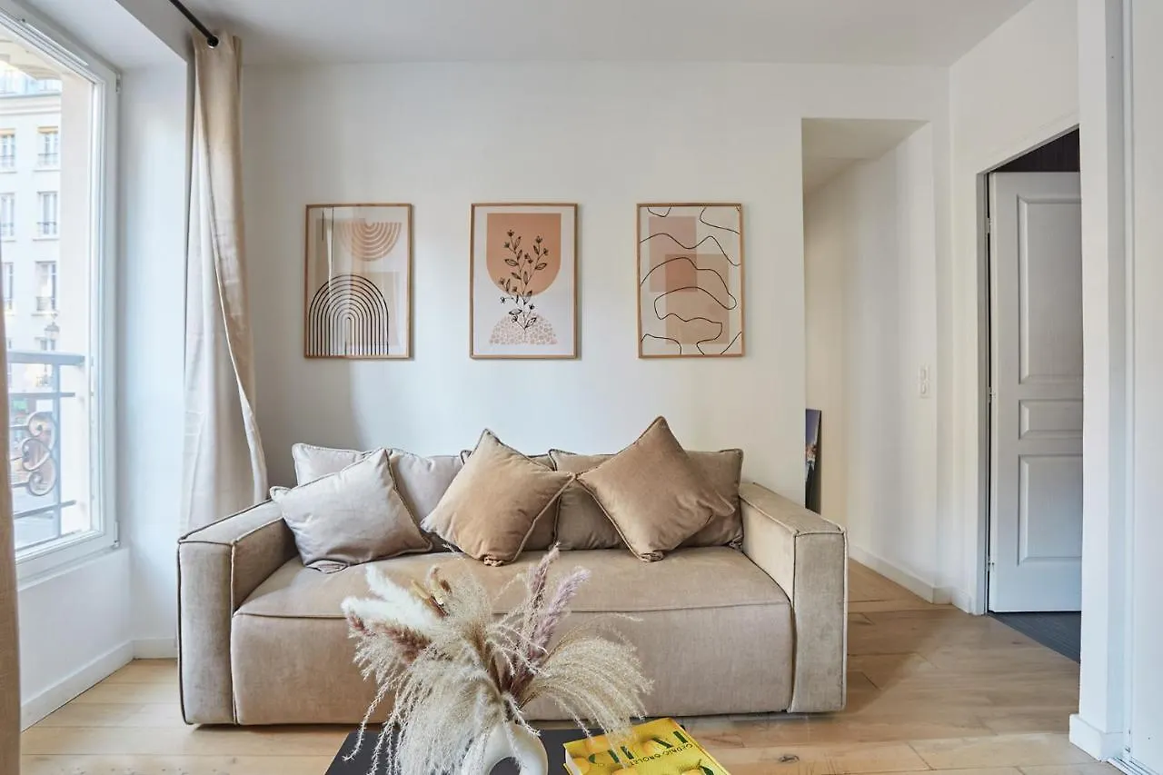 Apartment Residence Center Of Paris Le Marais By Studio Prestige
